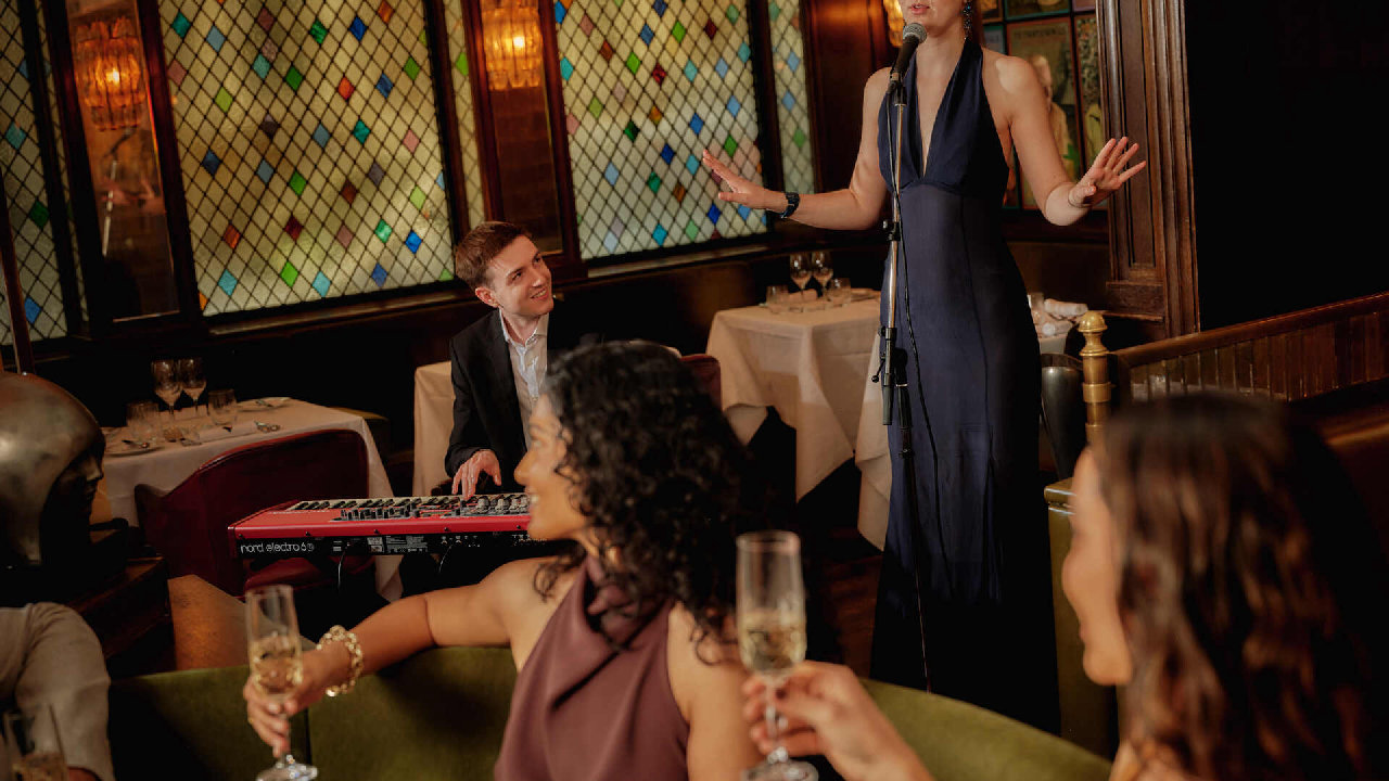 Live Entertainment Exeter (picture: The Ivy In The Lanes)