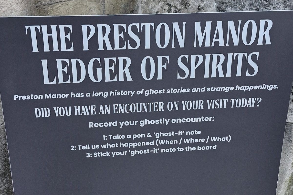Ghosted at Preston Manor? Tell us about it. (picture: Brighton & Hove Museums)